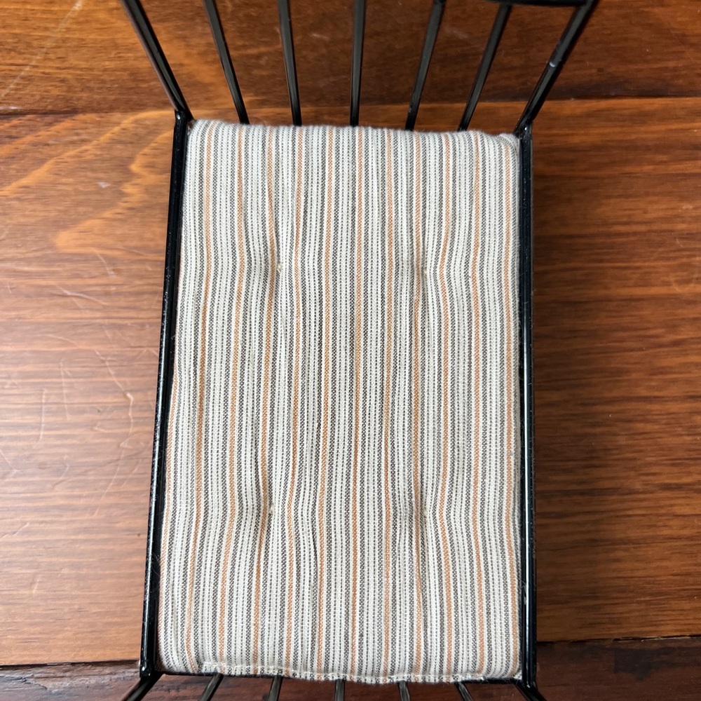 Maileg Vintage Anthracite Bed - Picture 6 of 8